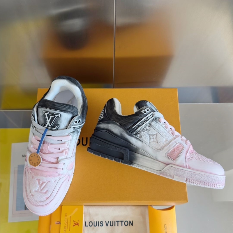 Louis Vuitton Sneakers